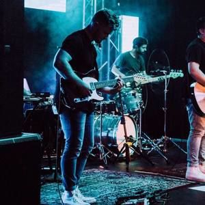 Meet your Posher, Travis